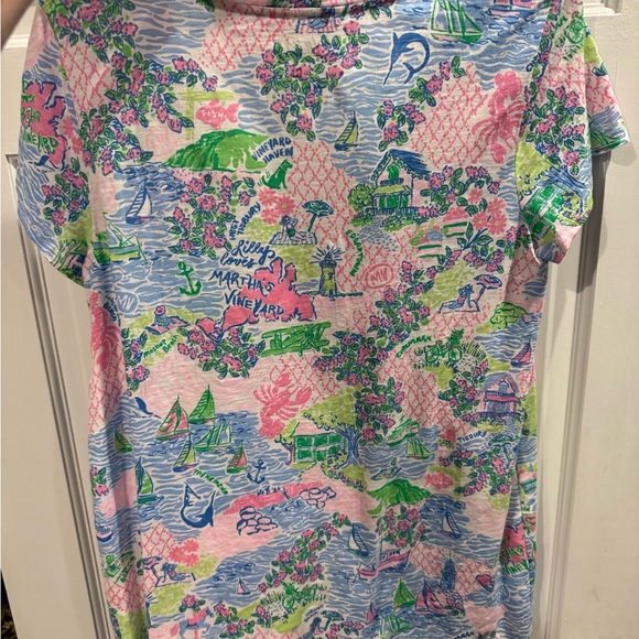 NWOT Lilly Pulitzer Etta V Neck Tee Lilly Loves Martha’s Vineyard Womens Medium - Picture 5 of 5